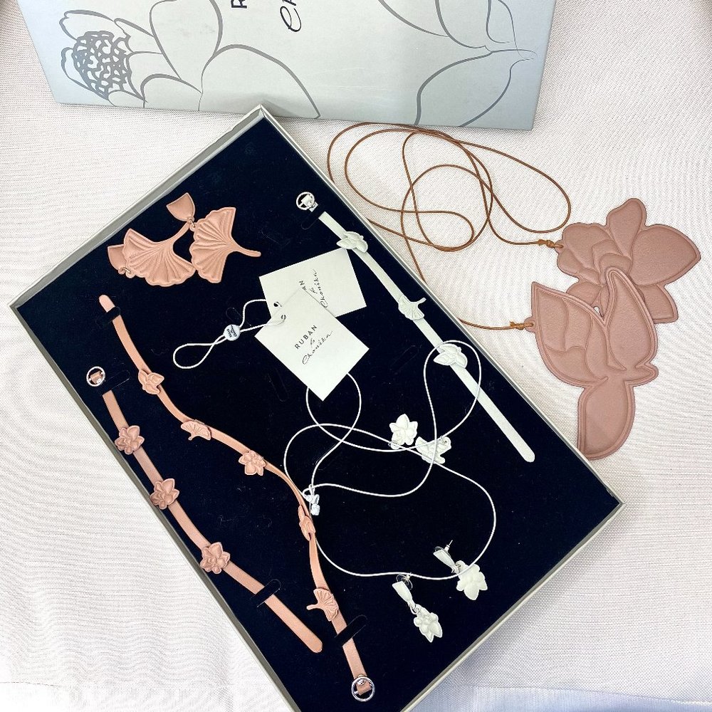 Faux leather jewelry set by Russian designer RUBAN